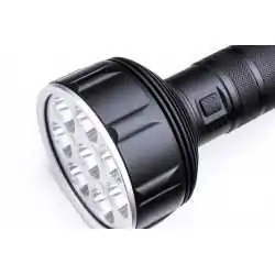 Lampe Saint Torche ST31 Pro 20.000 lumens - 740 m
