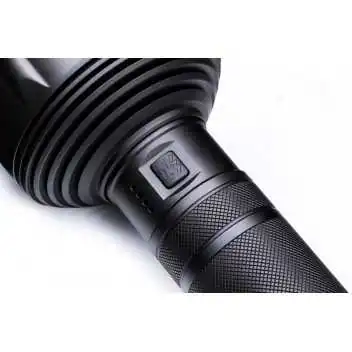Lampe Saint Torche ST31 Pro 20.000 lumens - 740 m
