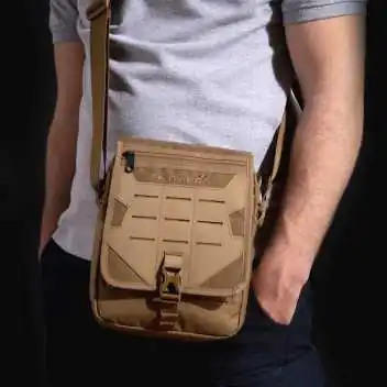 Sacoche bandoulière molle MESSENGER 03 - Coyote