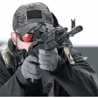 Garde-main UTG PRO Super Slim M-LOK noir