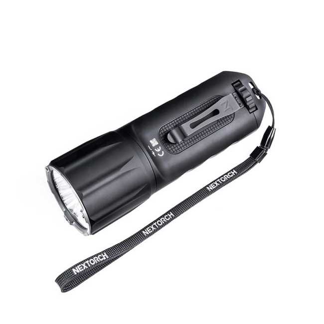Lampe Torche NEXTORCH P82 Rechargeable 1100 Lumens - Portée 1100m, étanche, Neuve