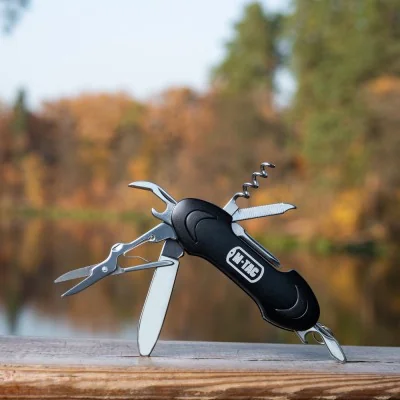 Couteau Multifonction 7 outils M-Tac