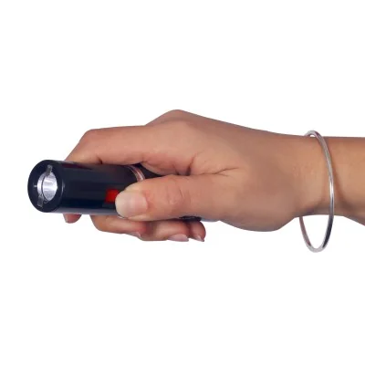 Shocker Lampe rouge a lèvres Rechargeable 2.000.000 Volts Noir *